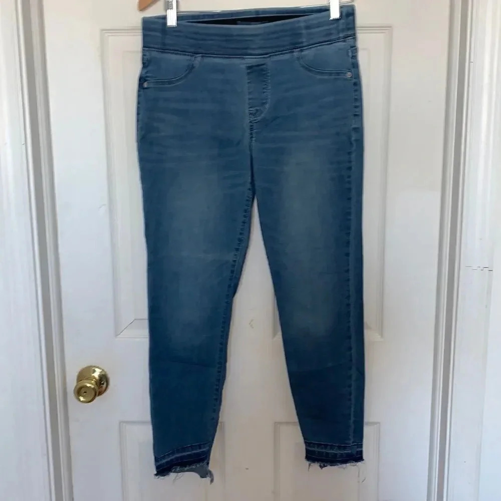 Old Navy  Mid-Rise Rockstar Pull On Jeans Blue Size 6